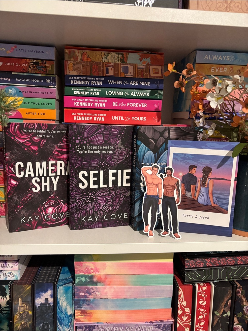 Camera Shy, Selfi, Snapshote - All signed